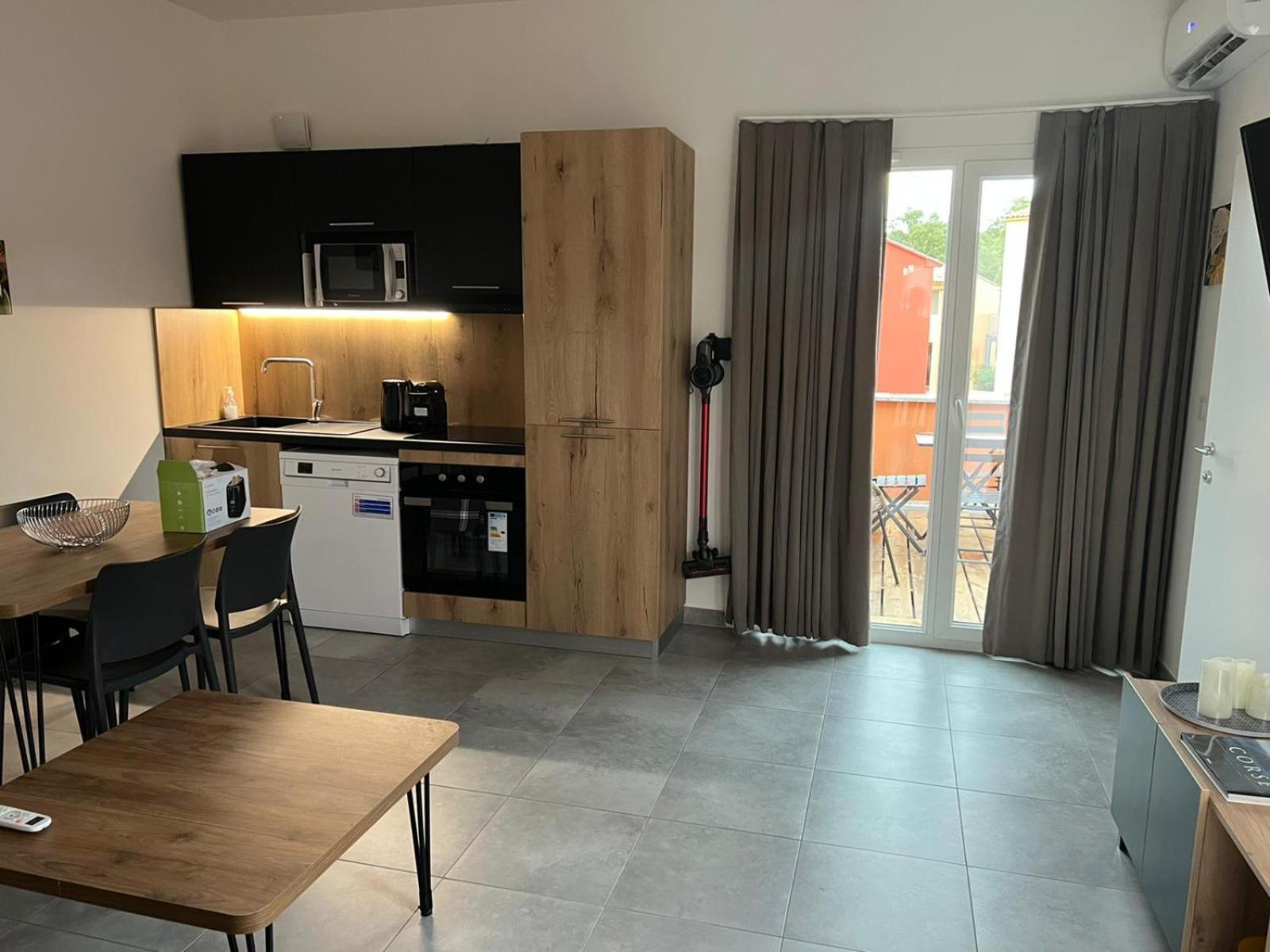 Residence Hoteliere Les Hameaux De Saint Cyprien Appartement 35 M2 1 Chambre 르씨 외부 사진